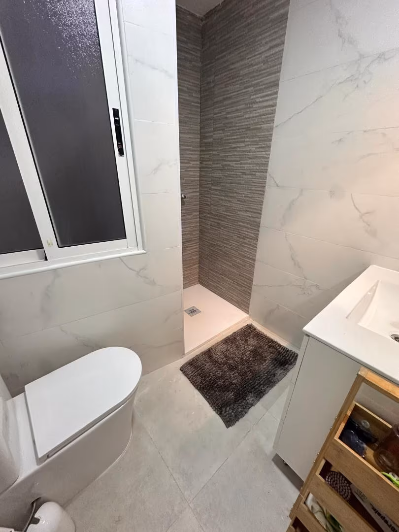 Piso en  Calle Jaime Segarra 51 - Foto 8