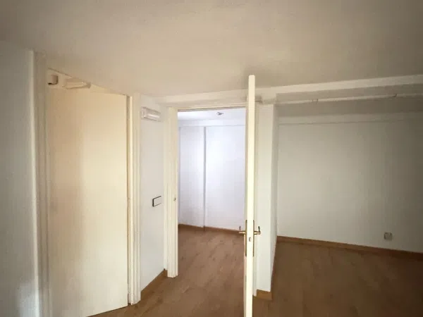 Piso en calle de Víctor de la Serna, 17