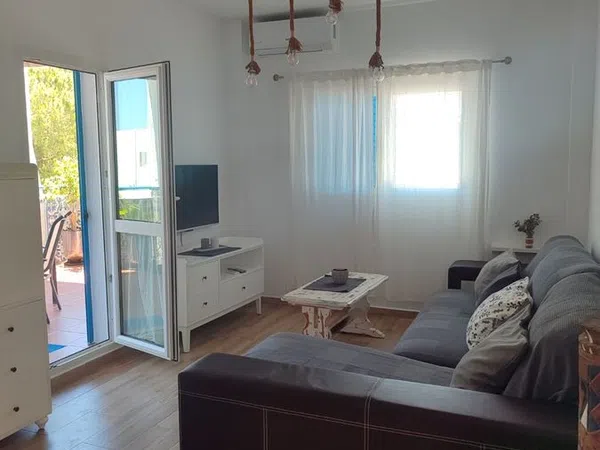 Casa o chalet independiente en Calle Nueva de la Barrosa, 26, Las Lagunas - Campano - Foto 4