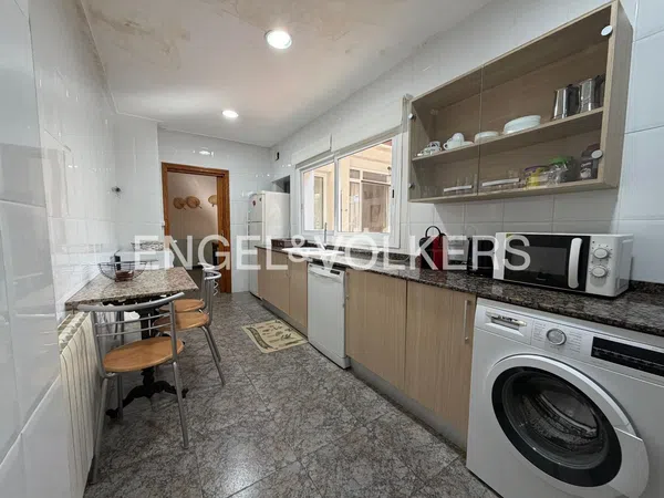 Chalet adosado en Calle de Ramón Perellós - Foto 9