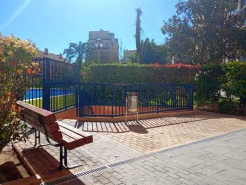 Piso en calle de Santa Genoveva Torres, 17