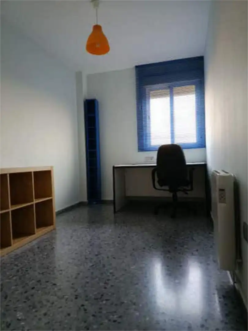 Piso en Urbanización La Calzada - Foto 9