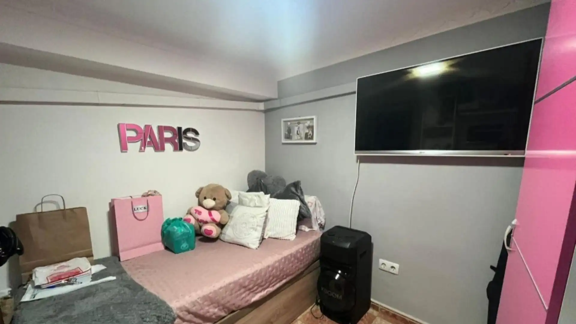 Piso en  Calle Carcabuey 3 - Foto 8