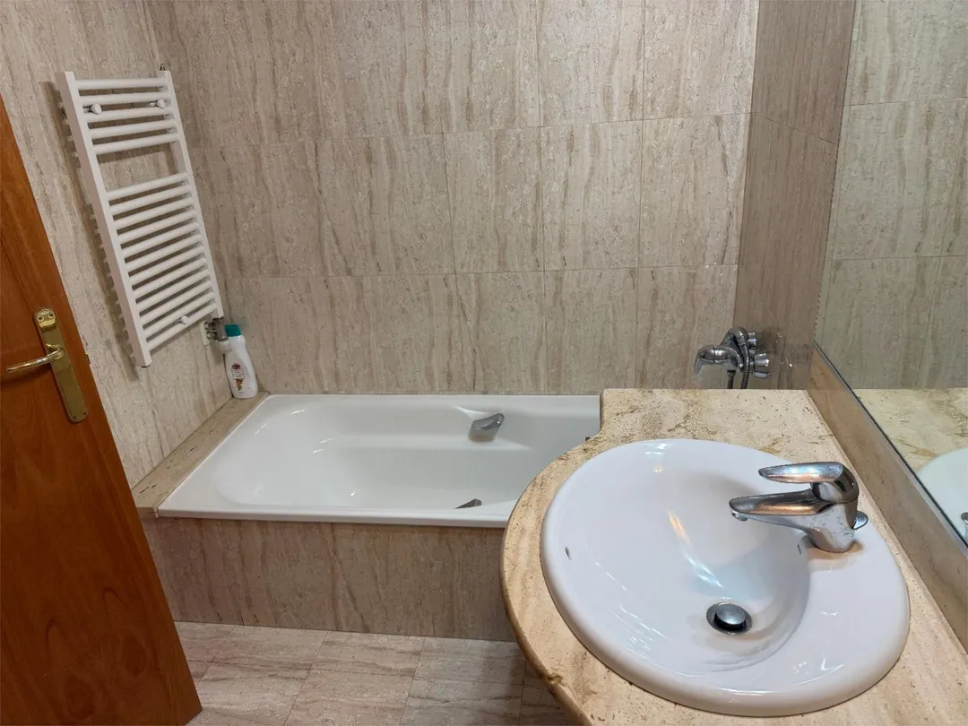 Piso en  Plaça de Maria Vinyes 29 - Foto 9