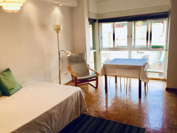 Estudio en calle de Müller, 43