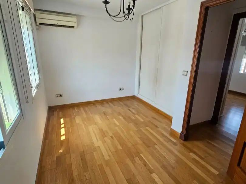 Piso en  Calle Leiria 21 - Foto 11