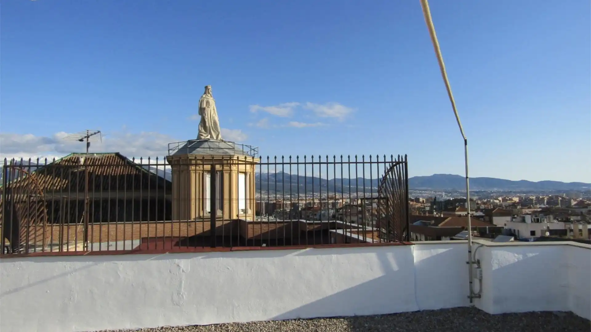 Piso en  Calle Acera del Casino 3 - Foto 1