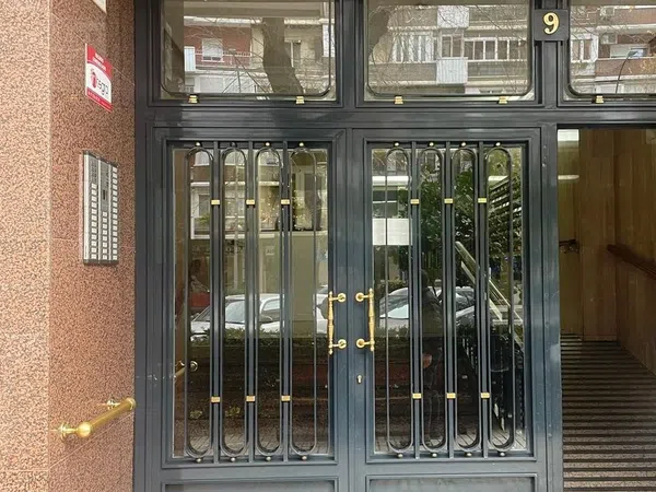 Piso en avenida Donostiarra, 9