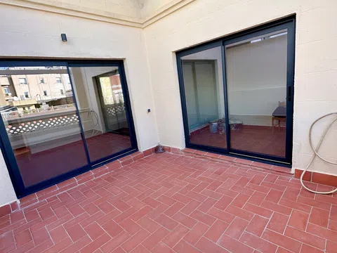 Ático en calle de València, 98