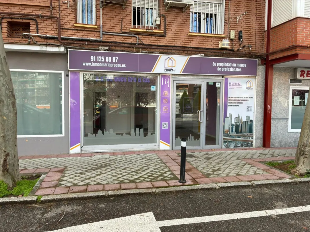 Local comercial en  Calle de López de Hoyos 403