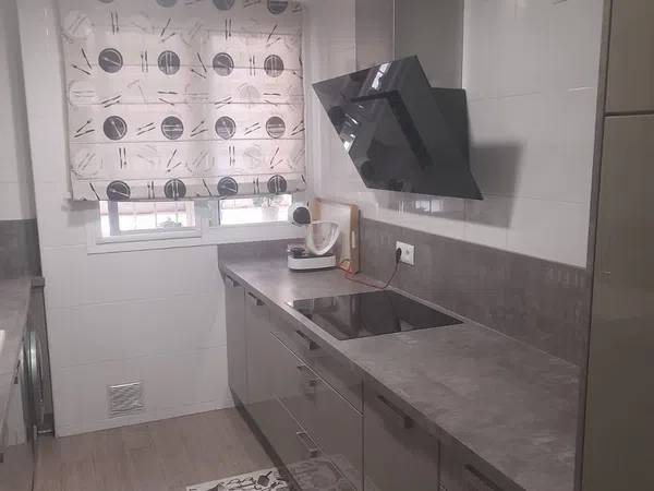 Piso en calle Profesor Manuel Olivencia Ruiz, 3