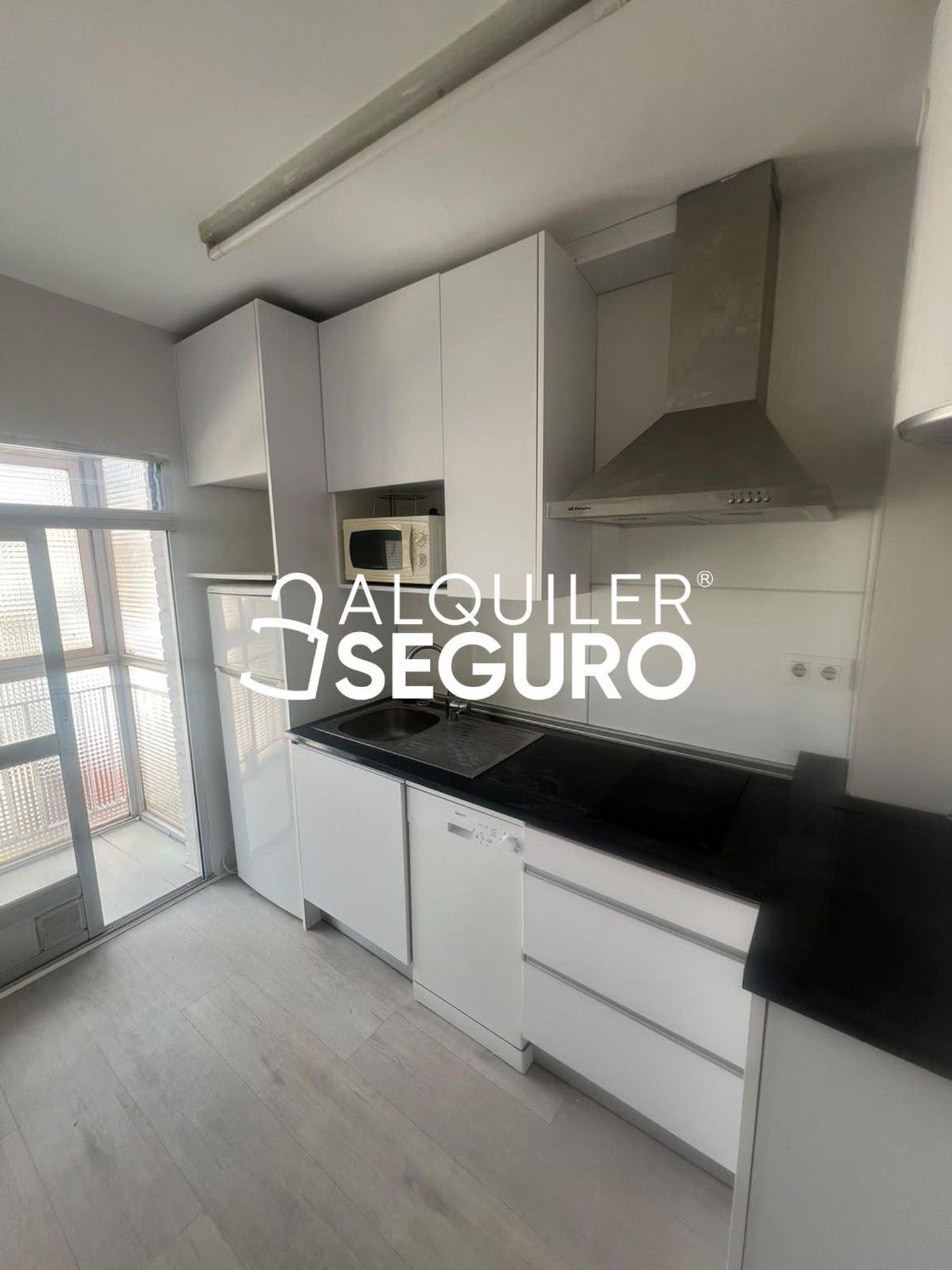Piso en Calle de los Hermanos Machado, Ventas - Foto 10