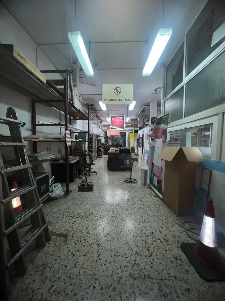Local comercial en  Carrer Mossèn Jaume Busquet - Foto 10