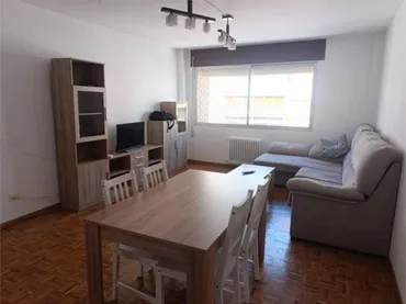 Piso en Zona Alta de Ponferrada, el Plantío - Foto 1