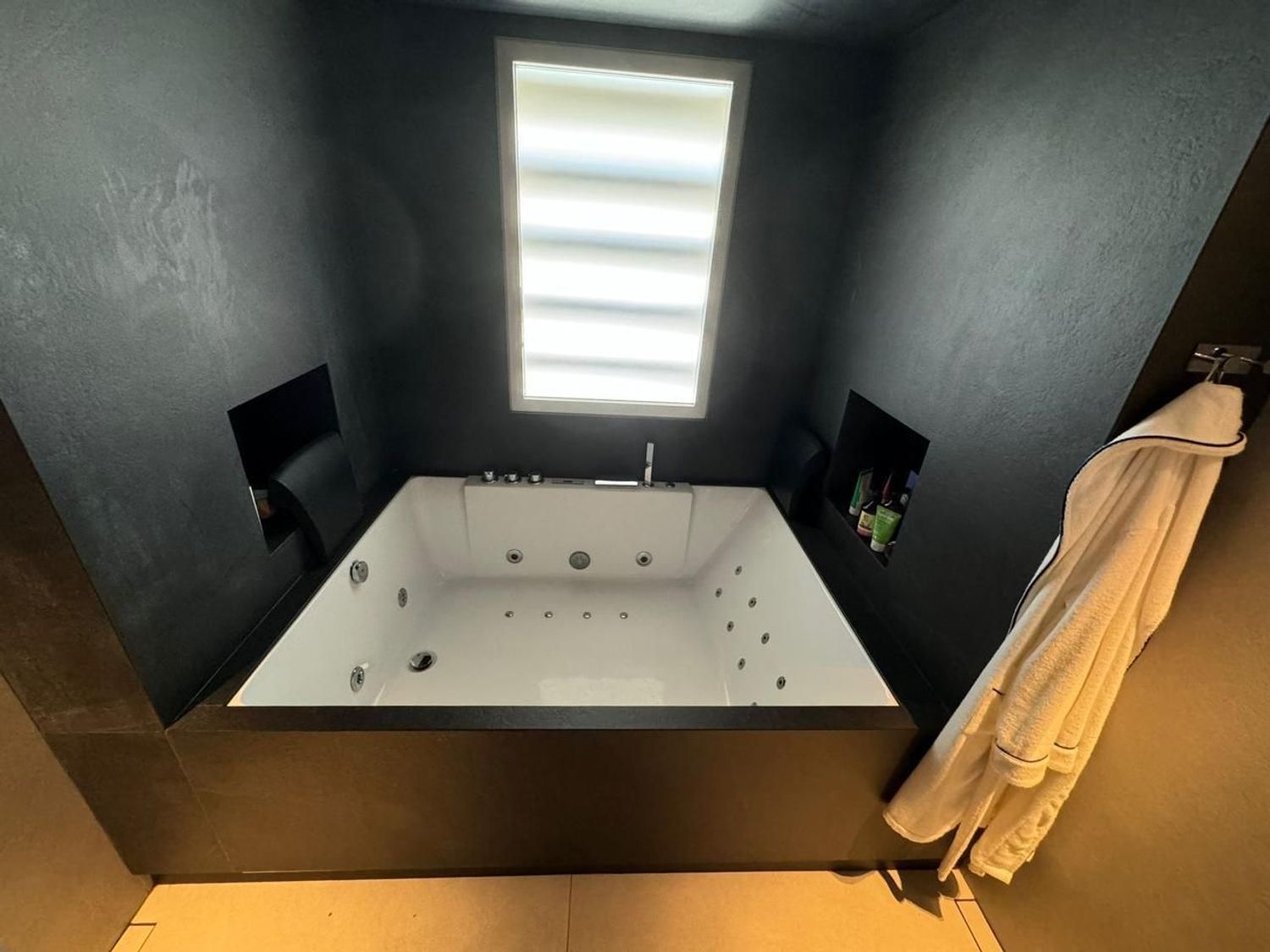 Dúplex en Barrio El Viso - Foto 9