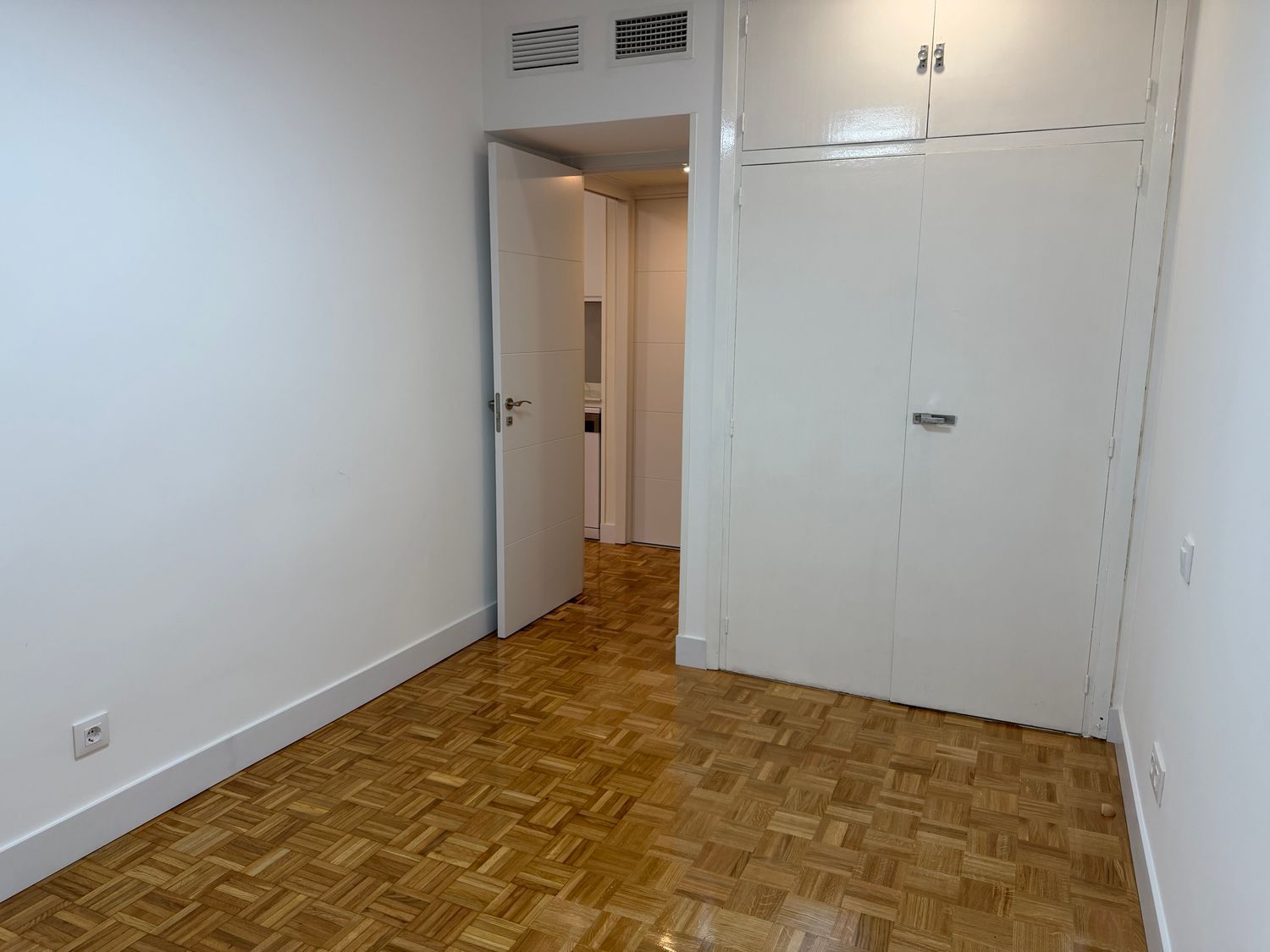 Piso en calle de Clara del Rey, 12 - Foto 8