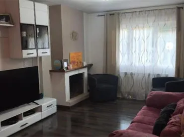 Piso en urbanización - Foto 1