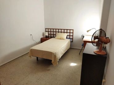 Piso en  Calle Marqués de Cabriñana 30 - Foto 5