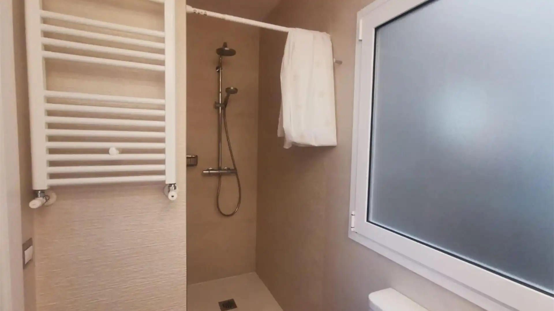 Piso en Esplugues de Llobregat - Foto 8