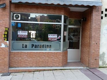 Local comercial en  Calle Turina 6 - Foto 2