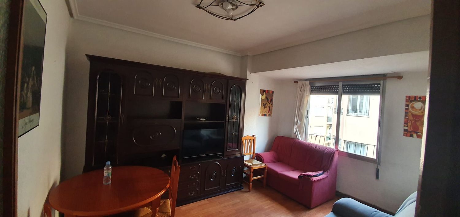 Piso en Calle de l'Arquitecte Ros, 58, Zona Ensanche-Parque oeste - Foto 3
