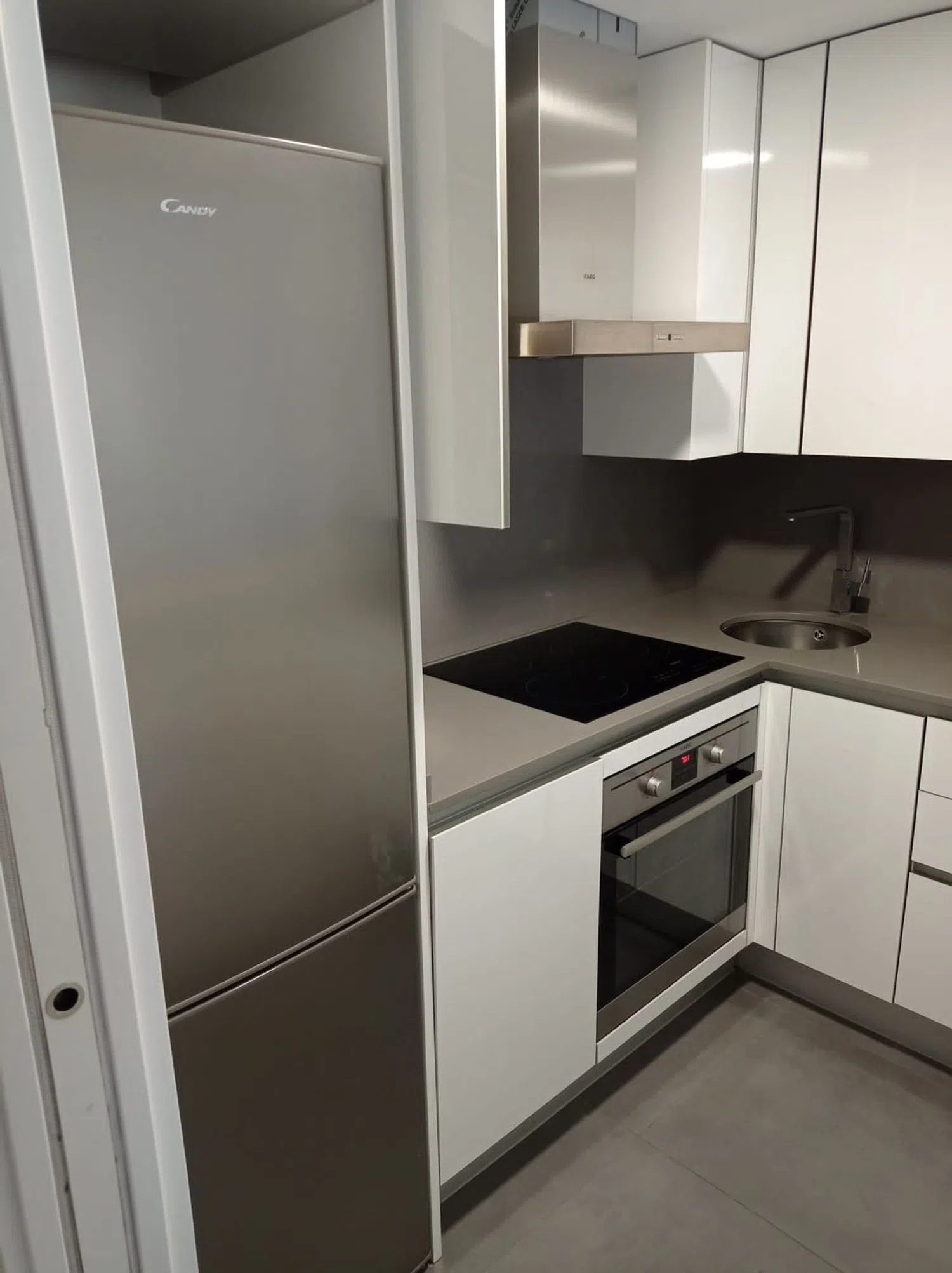 Piso en calle Rabanal del Camino, 15 - Foto 26