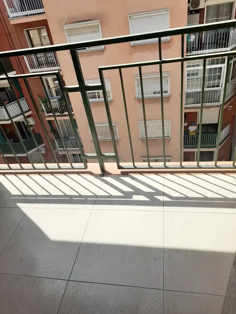 Piso en  Avinguda Miraflores 16 - Foto 5