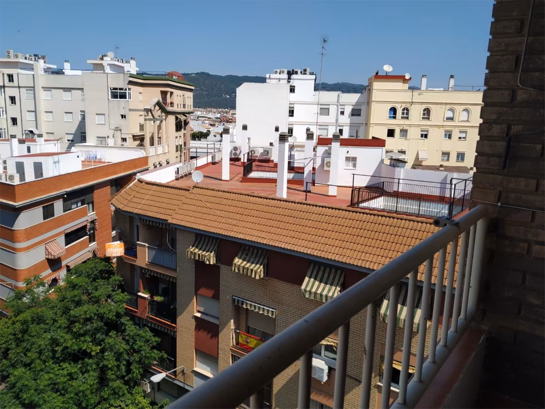 Piso en  Calle Garellano 4