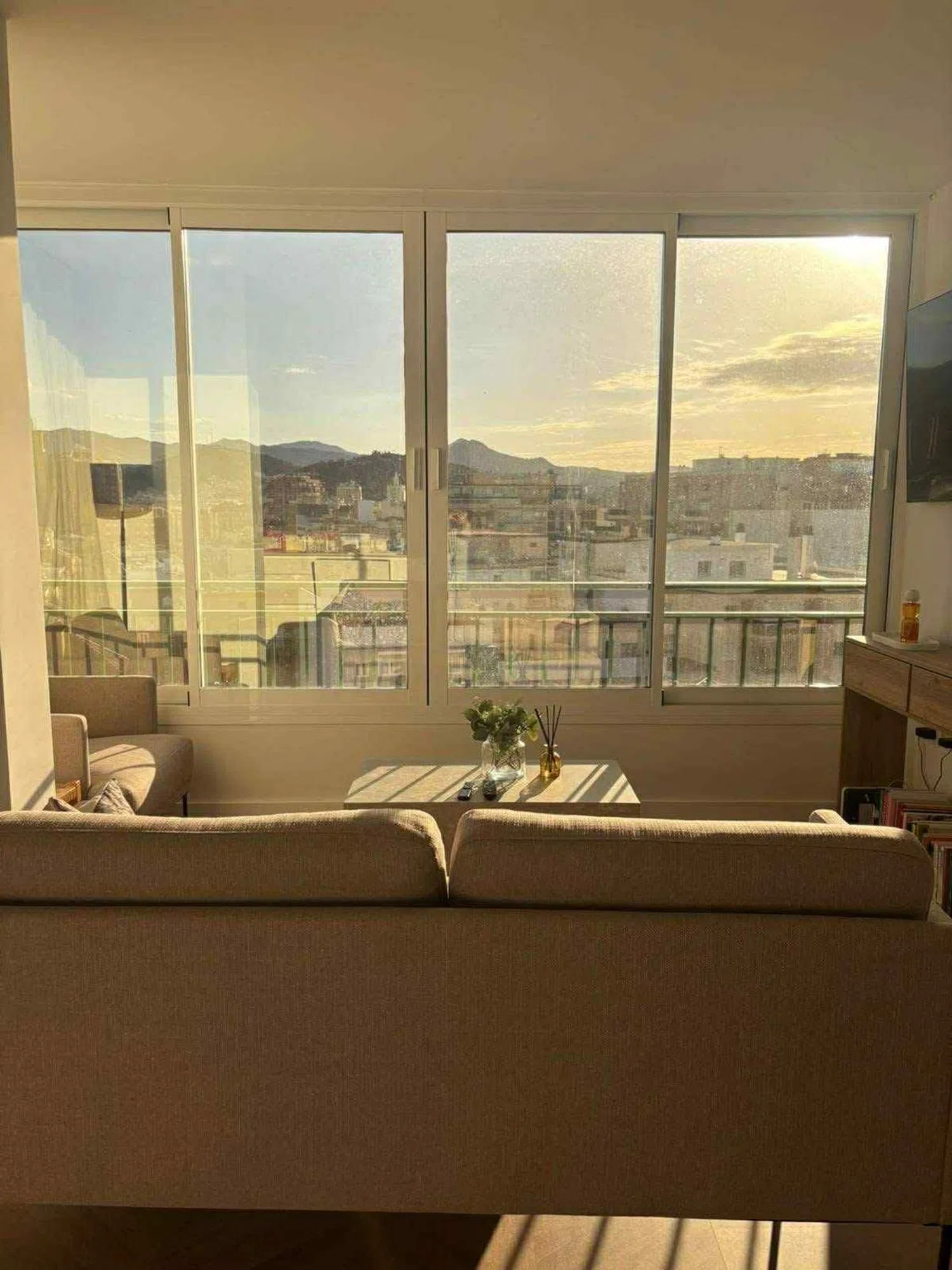 Piso en calle Jovellanos, 6 - Foto 1