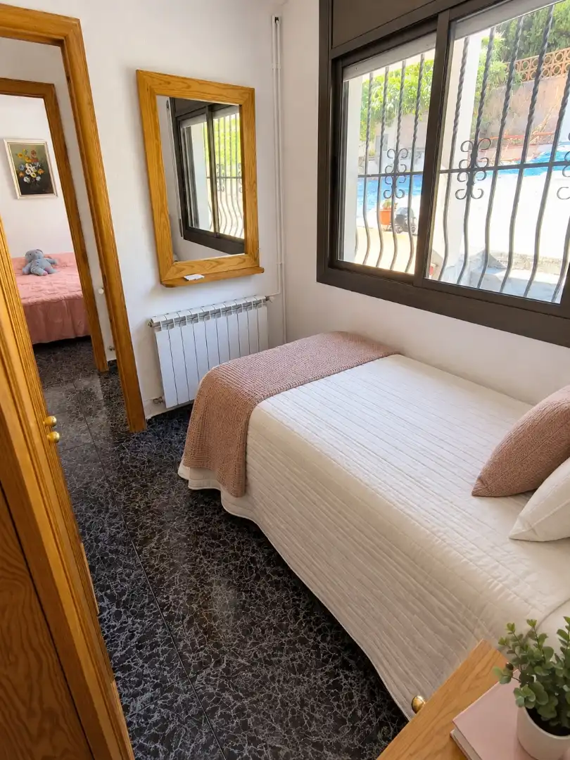 Chalet en  Carrer de les Gardénies 17 - Foto 11
