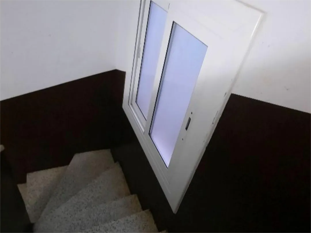 Piso en  Carrer de Josep Sangenís 46 - Foto 5