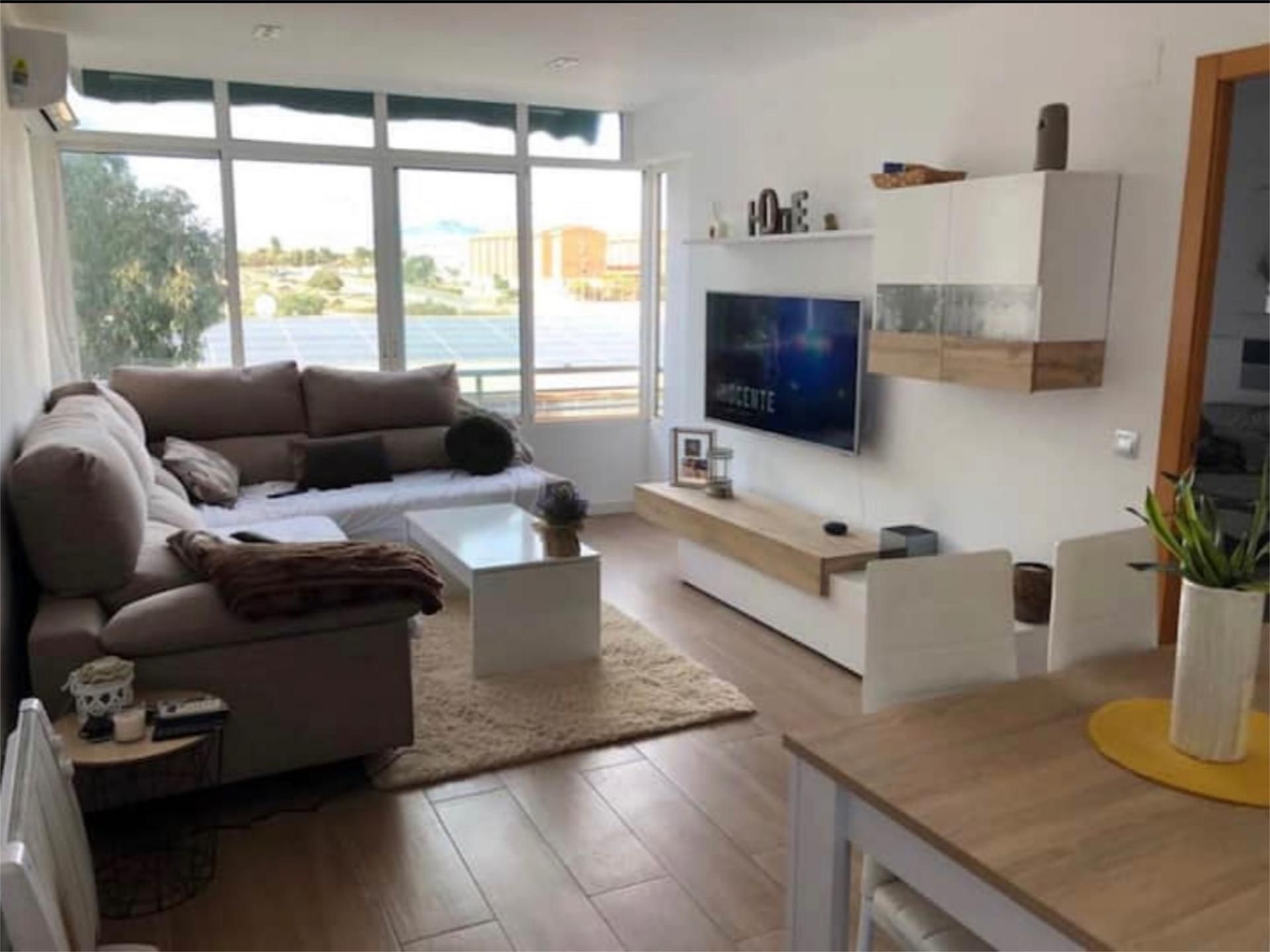 Piso en  Carrer de Bigastro 7 - Foto 1