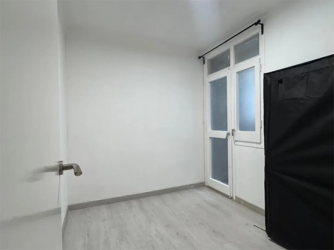 Piso en  Carrer de Joan Batllori 23 - Foto 17