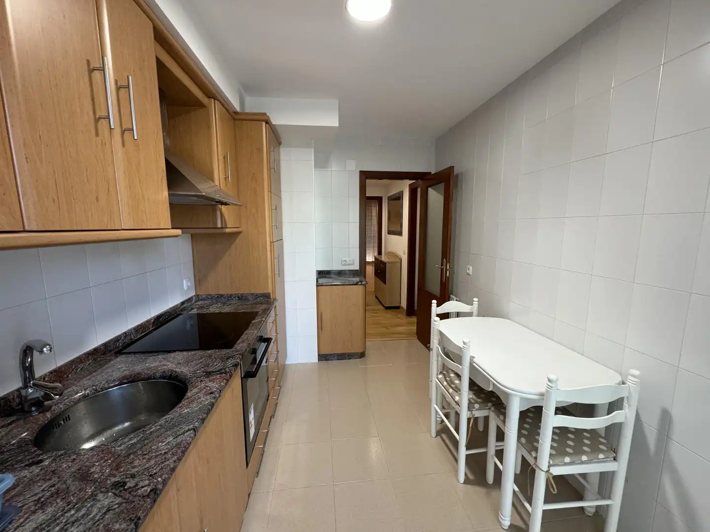 Piso en  Rúa de Melide 39 - Foto 8