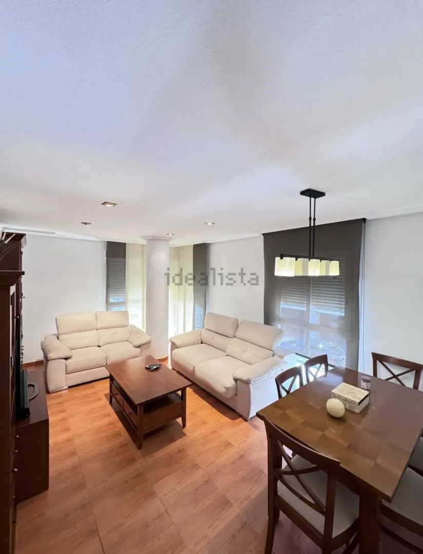 Piso en  Carrer del Capità Antoni Mena 129 - Foto 1