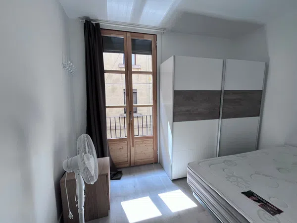Piso en ronda de Sant Antoni, 50