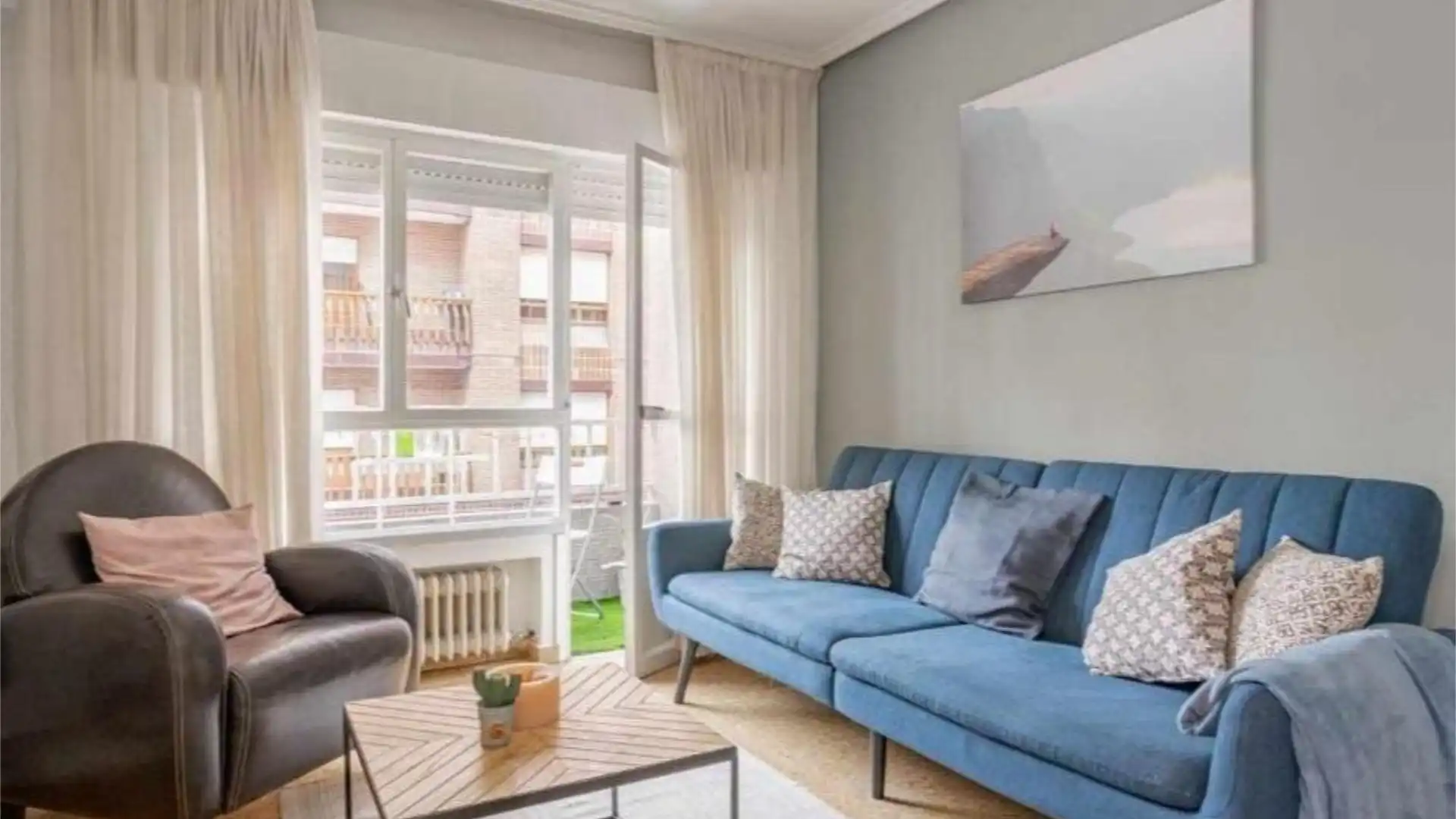 Piso en  Avenida de Oviedo 18 - Foto 1