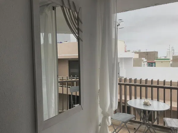 Piso en calle Viera y Clavijo, 3 - Foto 2