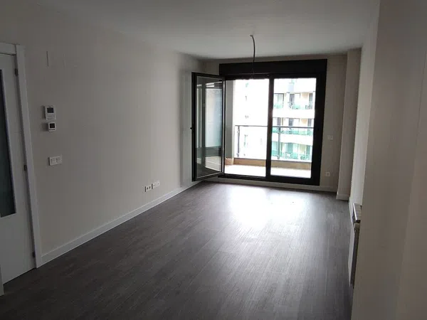 Piso en Calle Luis García Berlanga, 1 - Foto 3