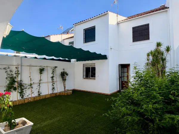 Chalet adosado en Centro, Centro - Foto 1