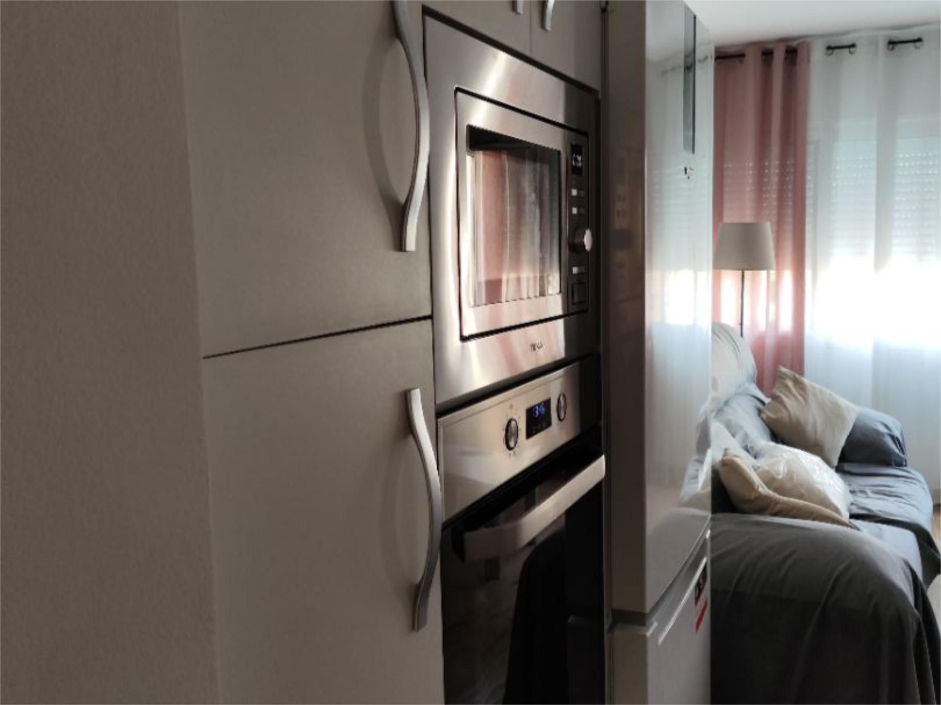 Piso en  Calle Nicolás Salmerón 8 - Foto 3