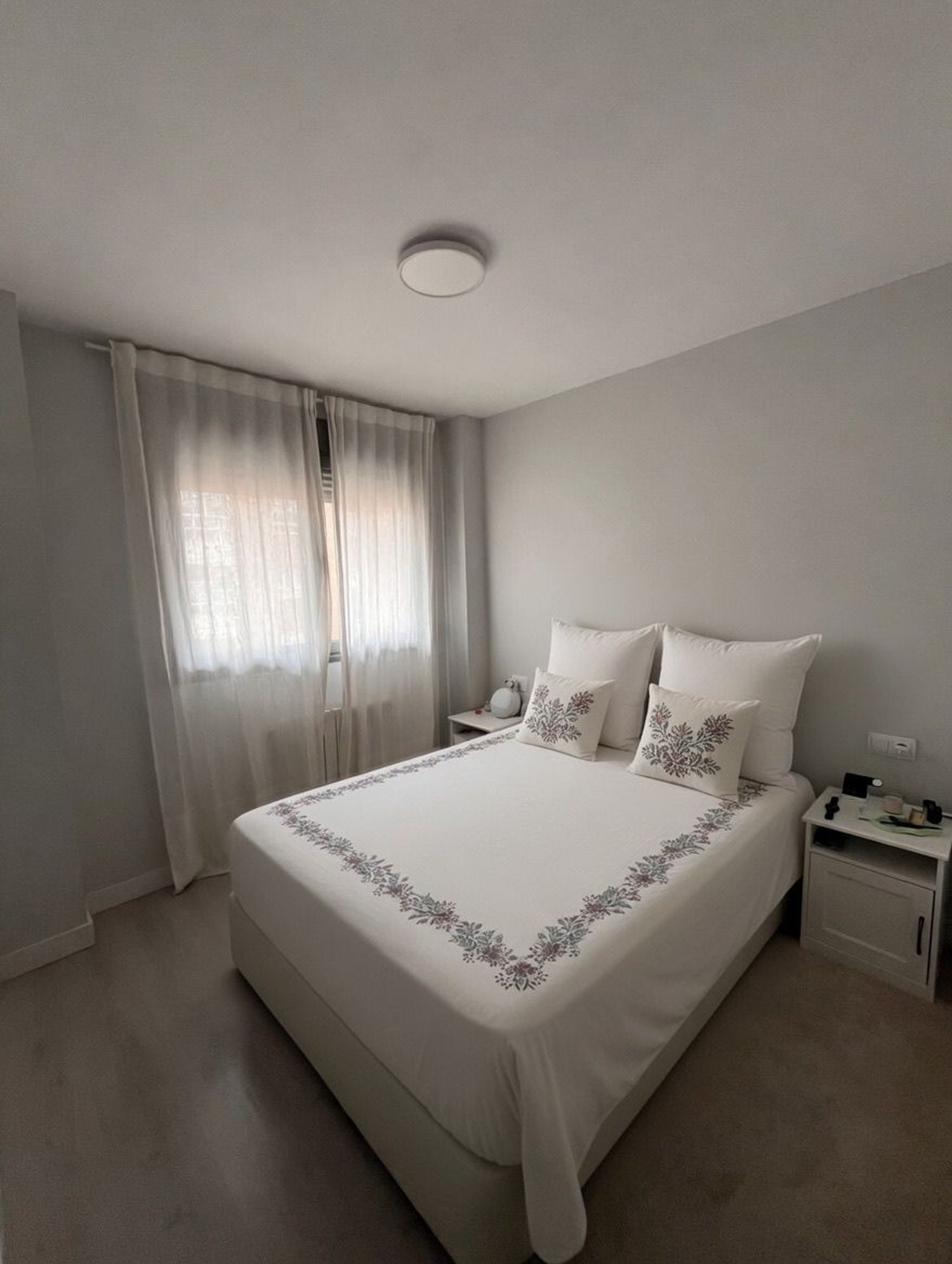 Piso en calle San Juan de Ortega, 64 - Foto 11