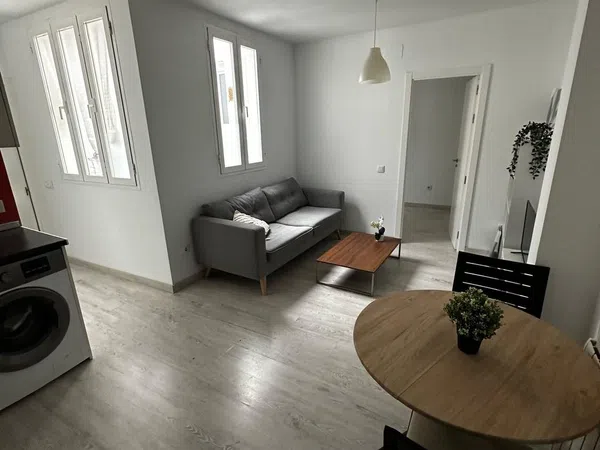 Piso en calle de Granada, 12 - Foto 2