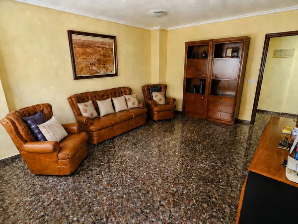 Piso en Avenida Ramón y Cajal, 6 - Foto 2