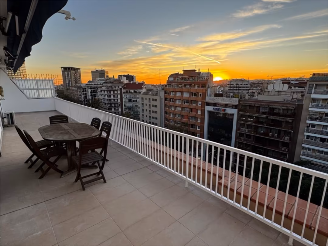 Ático en  Avinguda de Josep Tarradellas 44