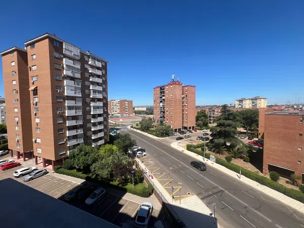 Piso en Avenida del Perú, 19, Santa Marina - La Paz, Santa Marina - La Paz - Foto 1
