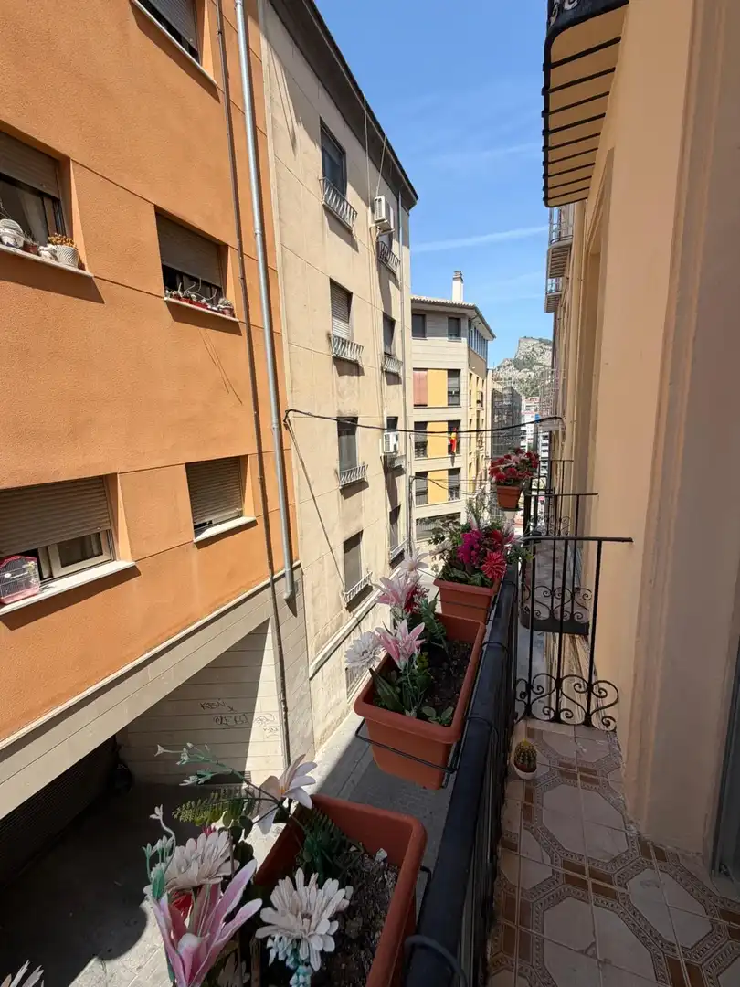 Piso en  Carrer Verge d'Agost 20 - Foto 12
