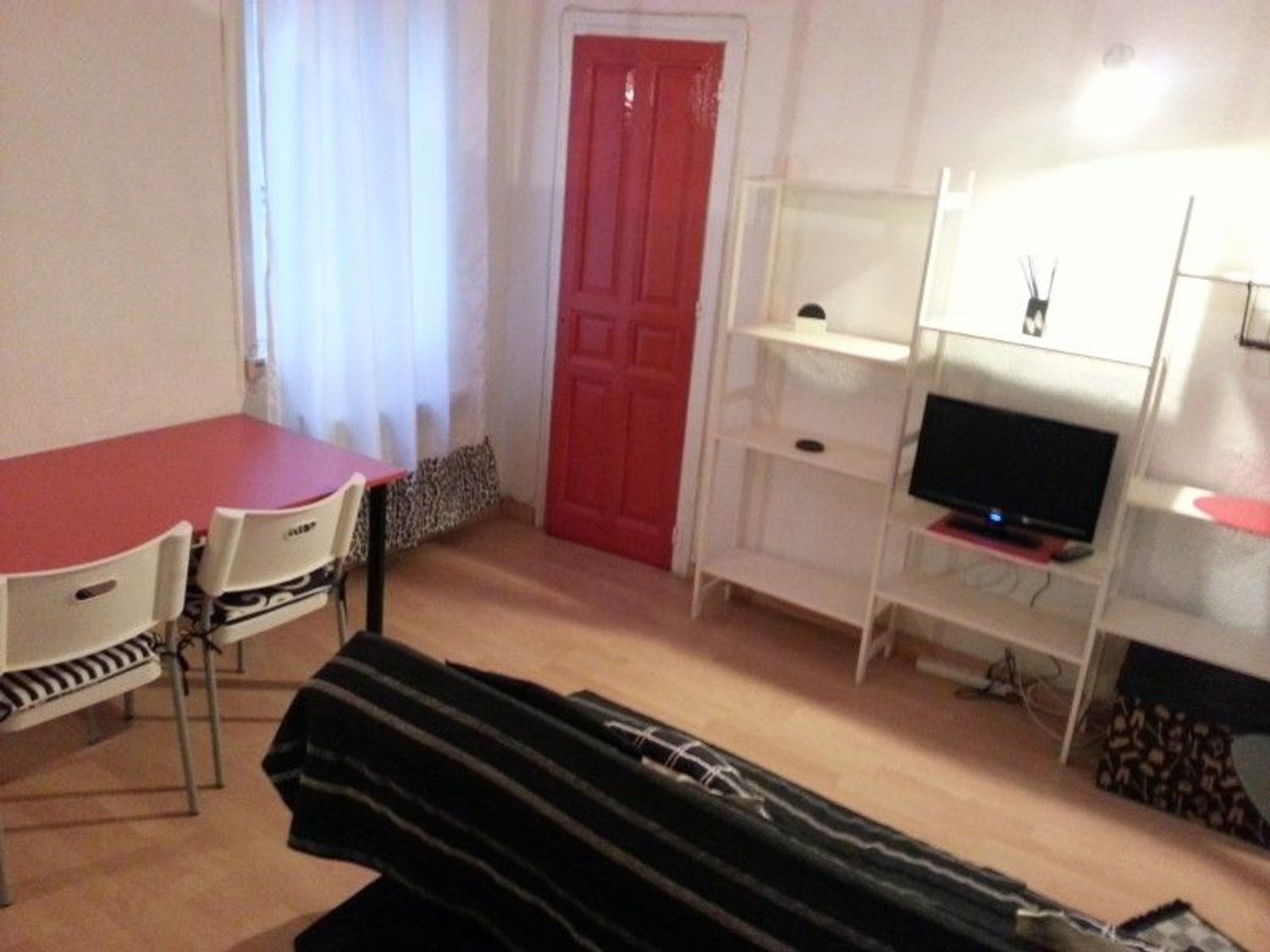 Estudio en calle corredera baja de san pablo, 37