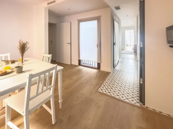 Piso en Calle del Baró de Sant Lluís, Can Baró - Foto 1