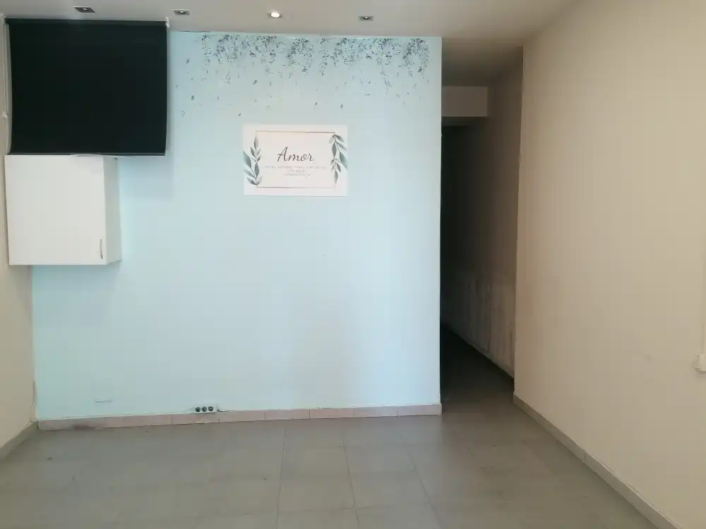 Local comercial en  Passeig dels Almogàvers 35 - Foto 5